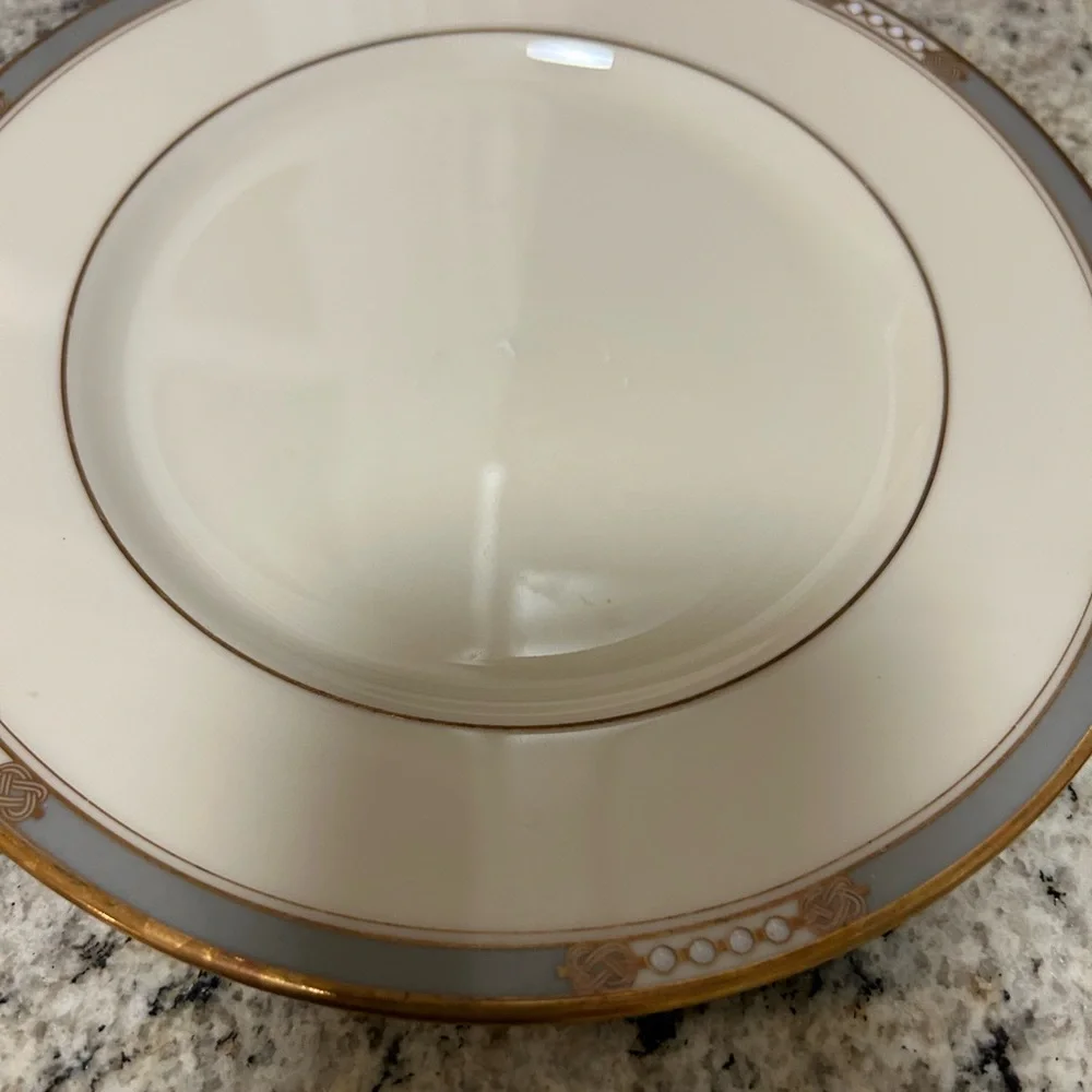 LENOX “McKinley” Pattern- 6 side salad Plates 8 1/2”